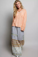 POL Contrast Stitch V-Neck Lightweight Knit Long Sleeve Top