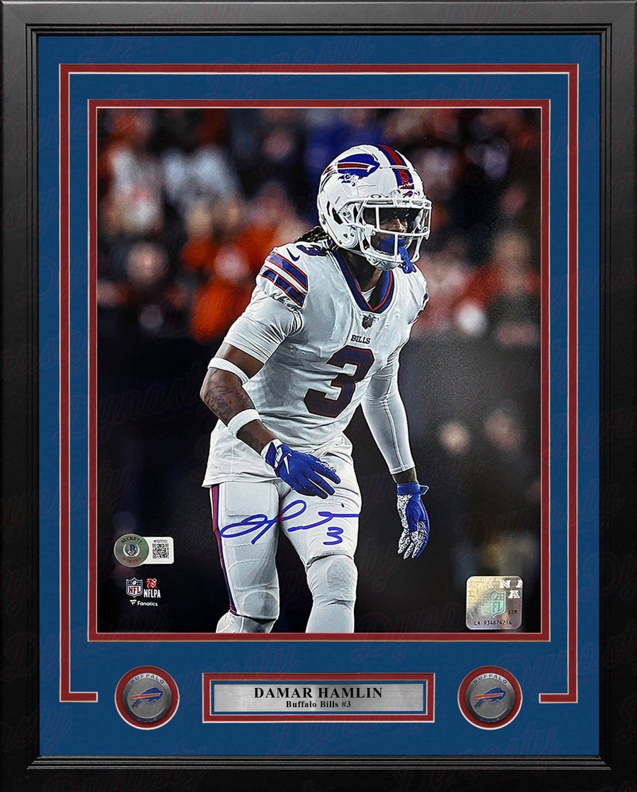 Damar Hamlin in Action Buffalo Bills Autographed 16