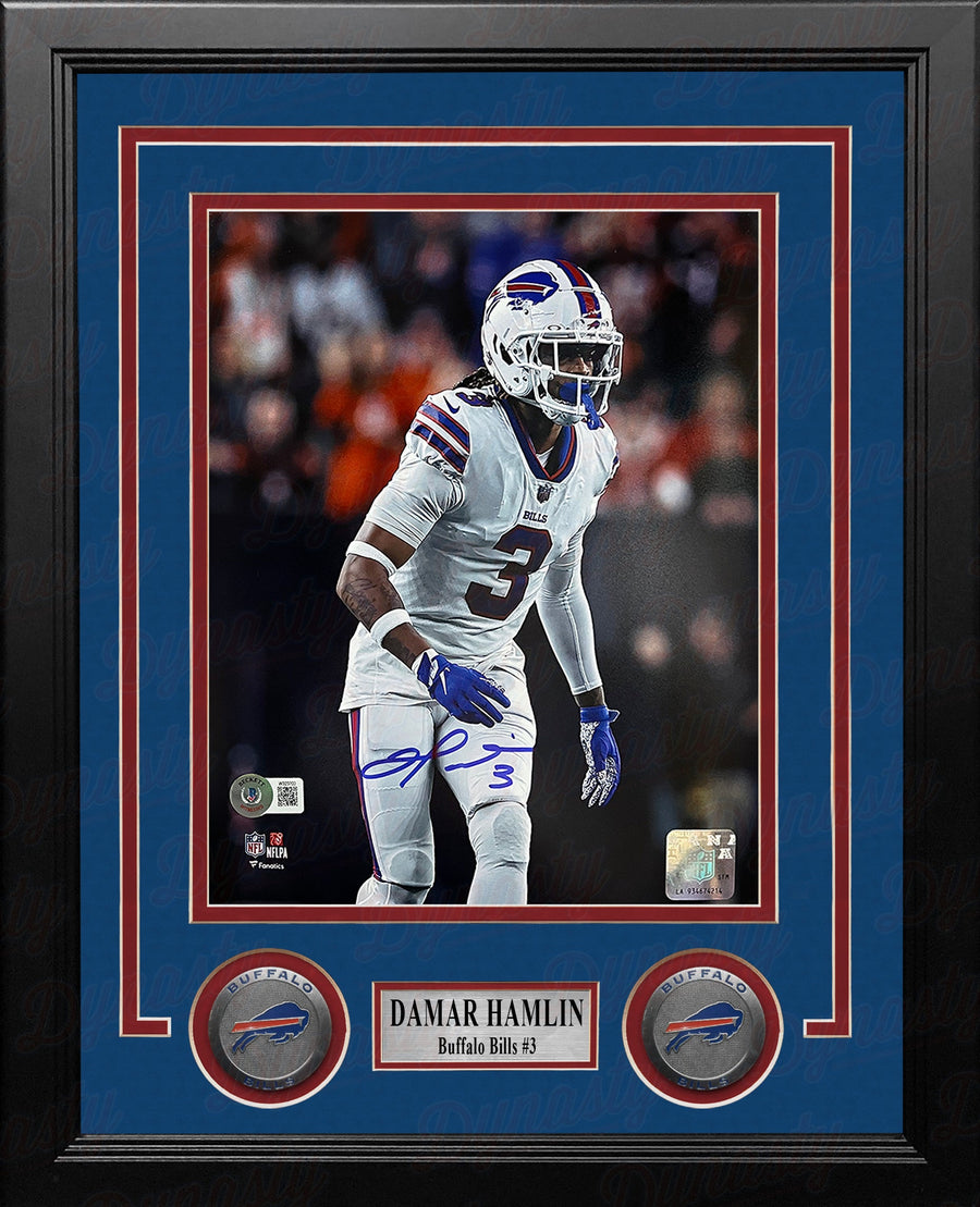 Damar Hamlin in Action Buffalo Bills Autographed 8