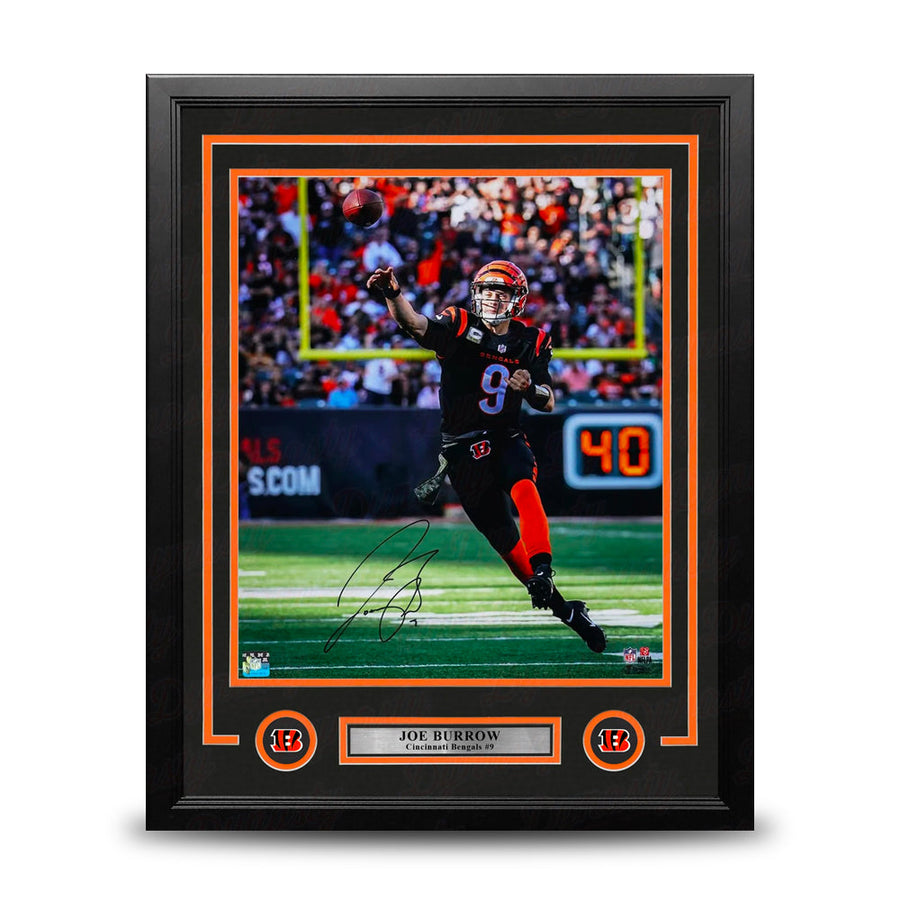 Joe Burrow Throwing Action Cincinnati Bengals Autographed 16