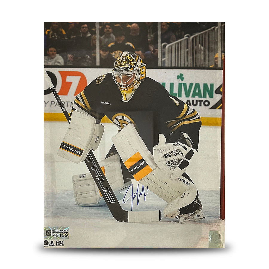 Jeremy Swayman in Goal Boston Bruins Autographed 8