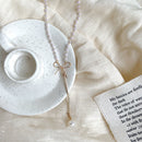Fashionable Pearl Necklace