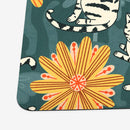 Daisy Cats Playmat