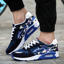 Sports shoes