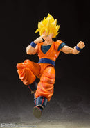 S.H. Figuarts Super Saiyan Full Power Son Goku Figure Dragon Ball