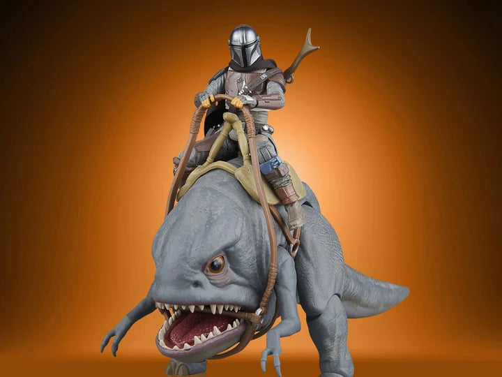 Star Wars: The Vintage Collection The Mandalorian (Arvala-7) & Blurrg Action Figure Set