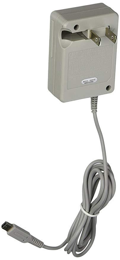 Nintendo 3DS Charger (Nintendo 3DS)