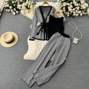 Exotic Printed V-Neck Knitwear Suit with Wide Leg Pants