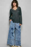 POL Contrast Stitch V-Neck Lightweight Knit Long Sleeve Top