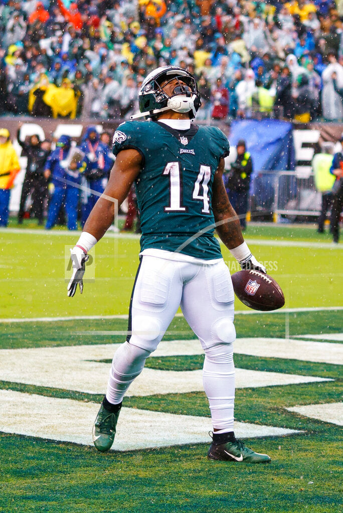 Kenneth Gainwell Touchdown Celebration Philadelphia Eagles 16