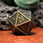 Battle-Worn Gold Metal 35mm D20