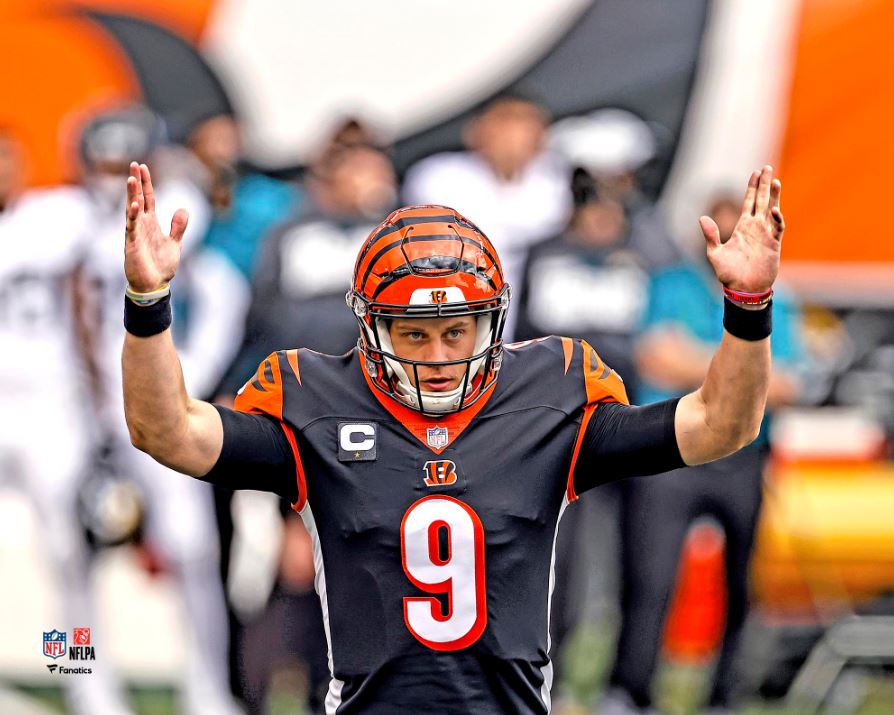 Joe Burrow Arms Up Cincinnati Bengals 8