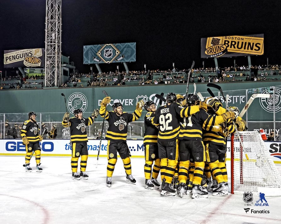 Boston Bruins 2023 Winter Classic Champions Team Celebration 8
