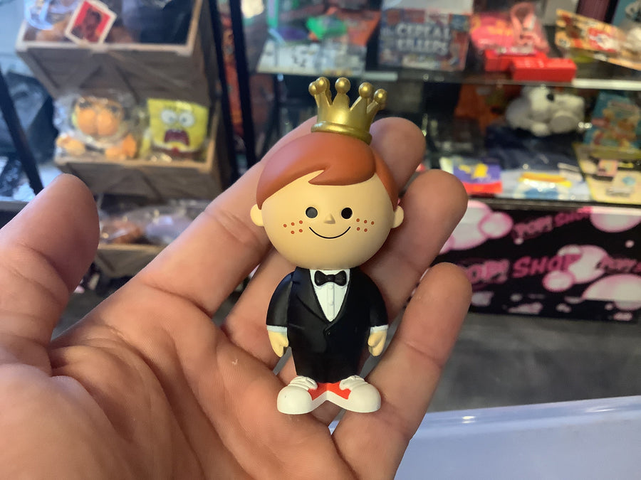 Mini Freddy Funko in Tuxedo 2018