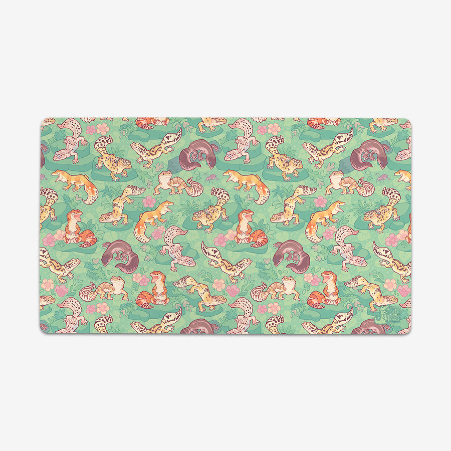Chubby Geckos Playmat