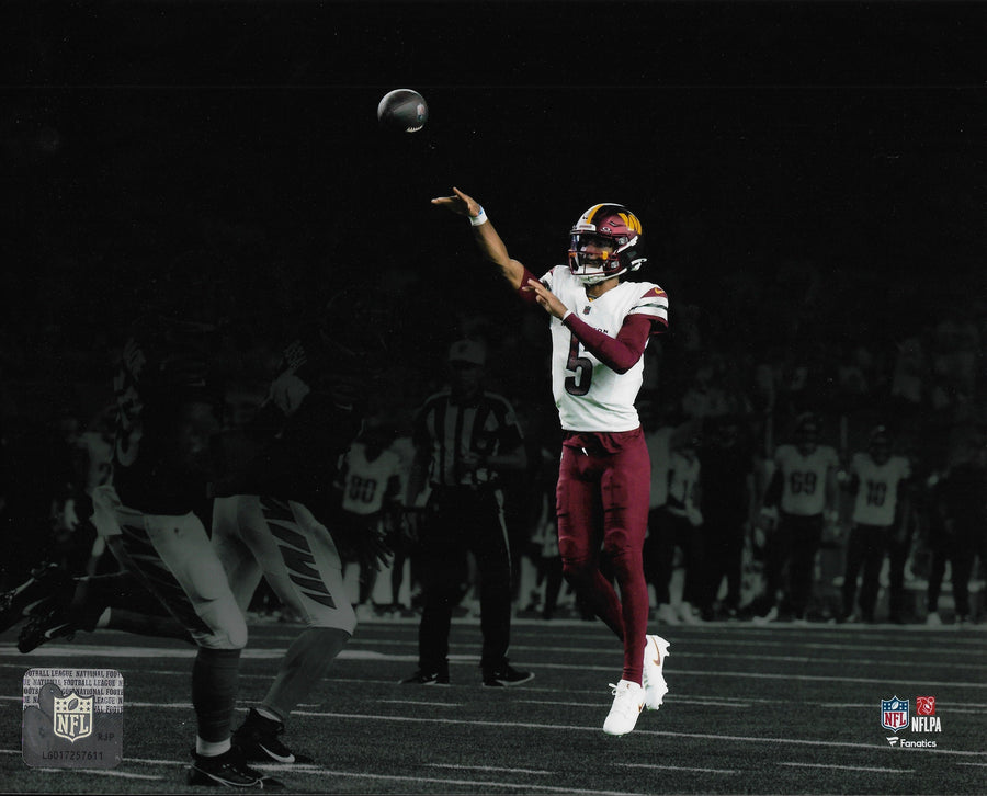 Jayden Daniels Blackout Action Washington Commanders 8