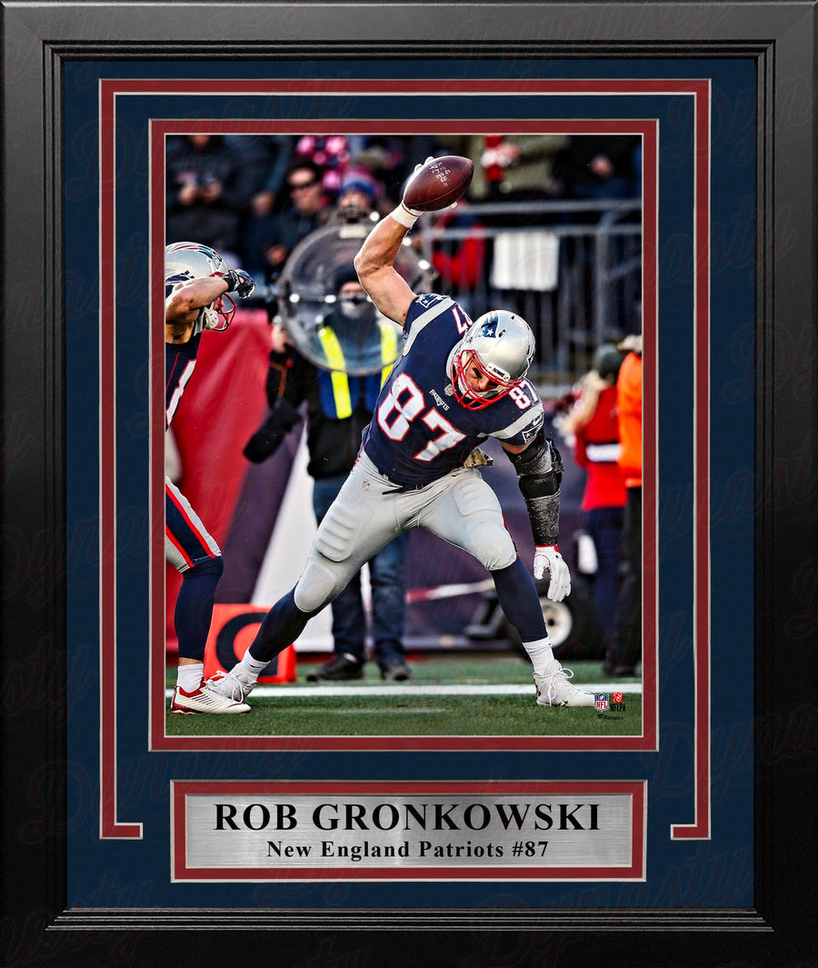 Rob Gronkowski Touchdown Spike New England Patriots 8