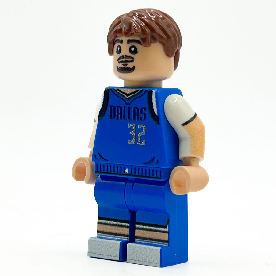 The Flaggship #32 DAL Basketball Player Minifig