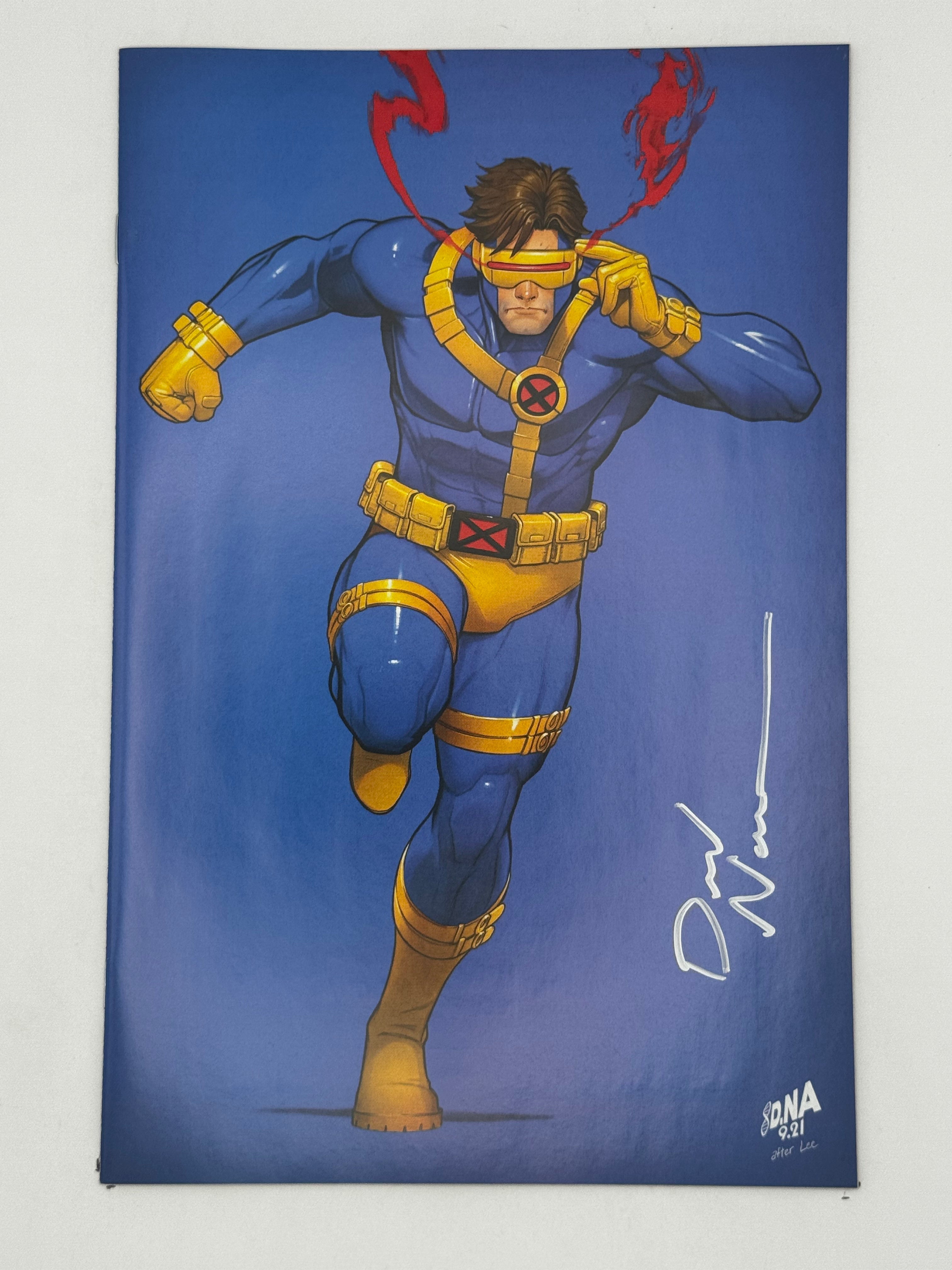 Signed by David Nakayama] X-MEN #4 VIRGIN UNKNOWN COMICS DAVID