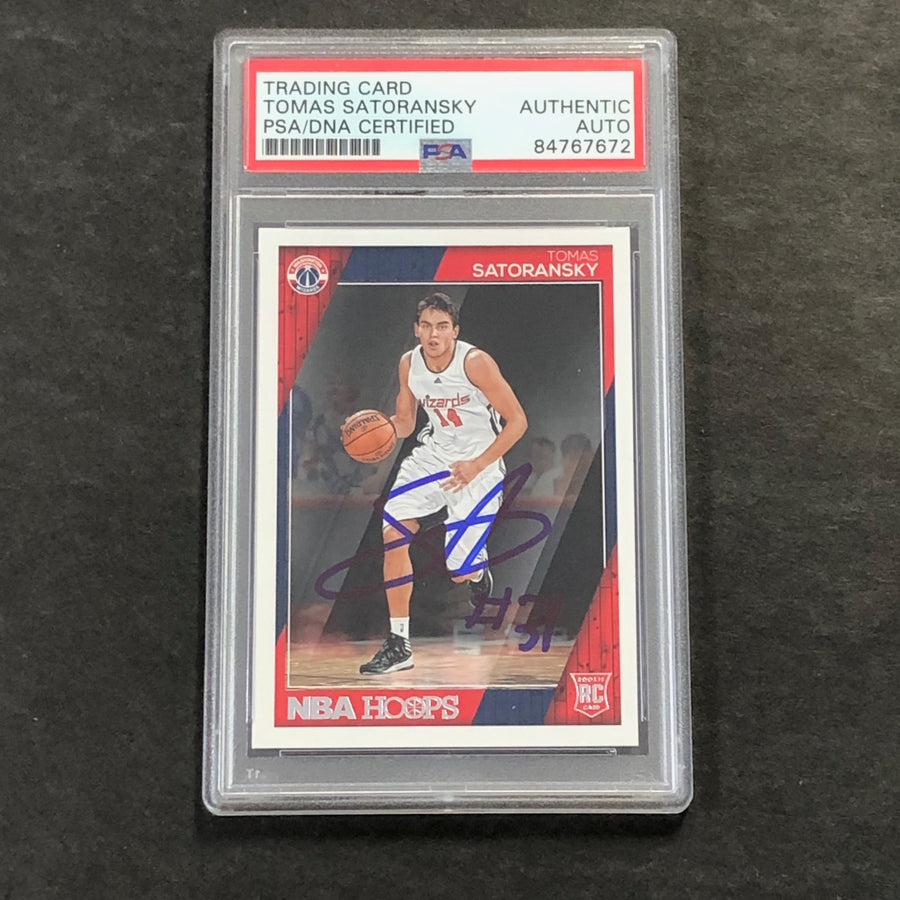 2016-17 NBA Hoops #281 Tomas Satoransky Signed AUTO PSA Slabbed RC Wizards