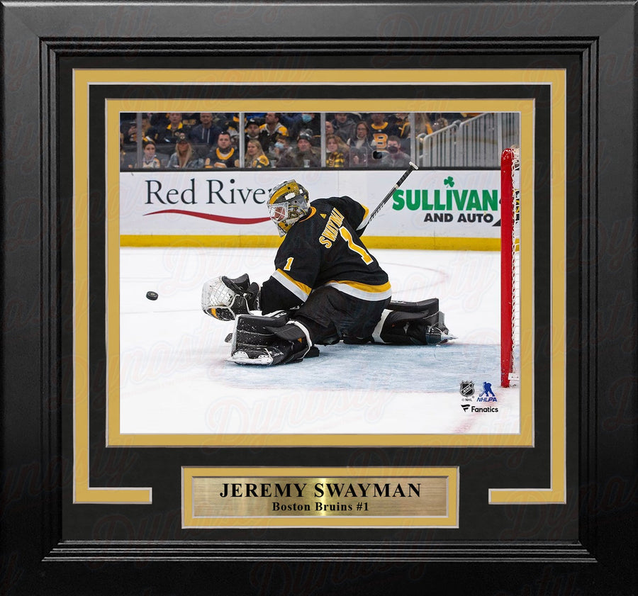 Jeremy Swayman in Action Boston Bruins 8