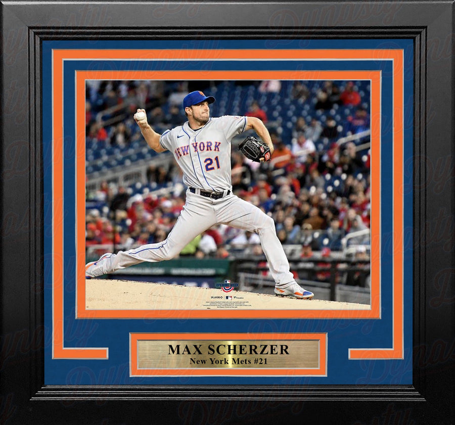 Max Scherzer in Action New York Mets 8