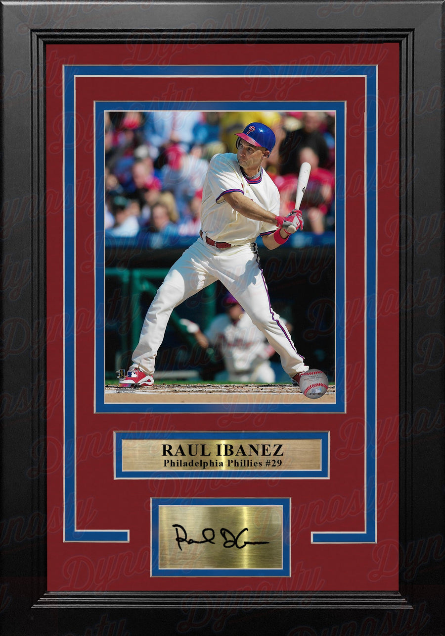 Raul Ibanez in Action Philadelphia Phillies 8