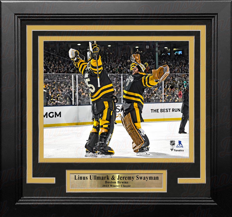 Linus Ullmark & Jeremy Swayman 2023 Winter Classic Boston Bruins 8