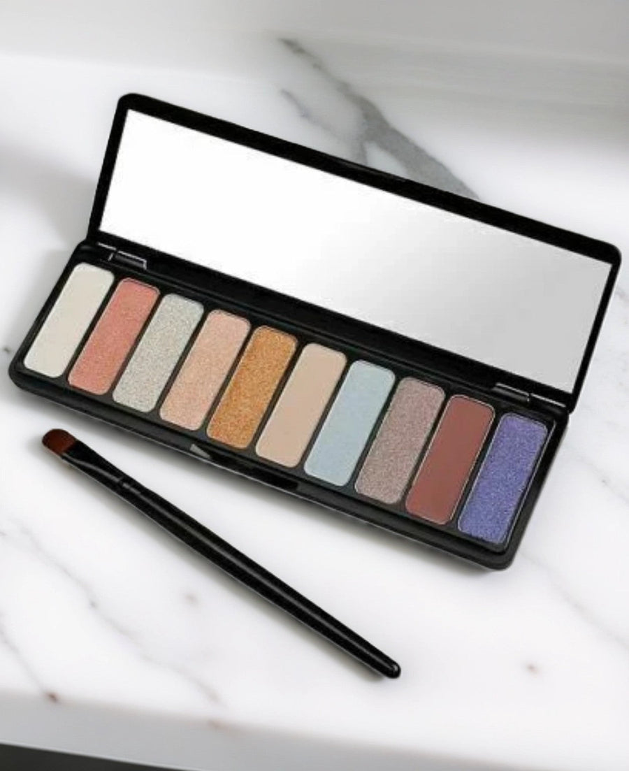 RH Macy 10 Color Galaxy Dust Eyeshadow Palette & Eye Shadow Brush New In Box