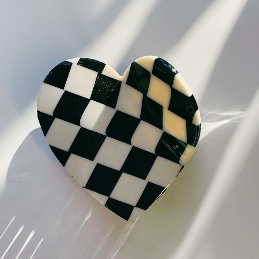Velvet Claws Checkered Heart Hair Clip