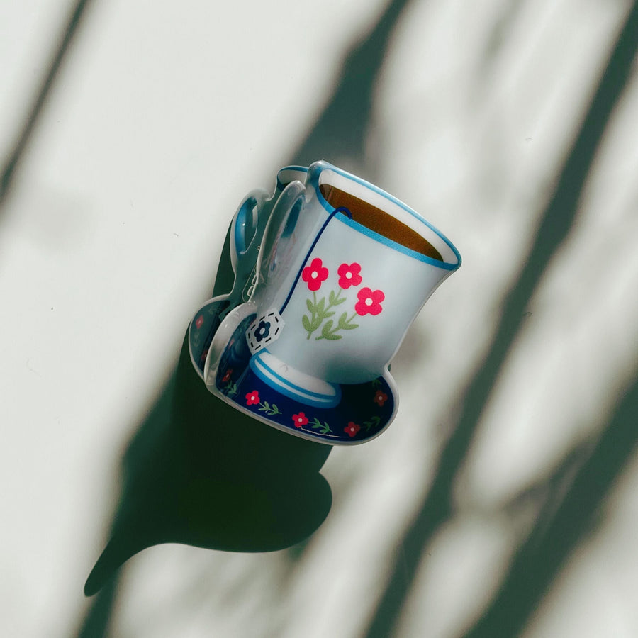 Velvet Claws Mini Blue Tea Cup with Pink Flowers Hair Claw