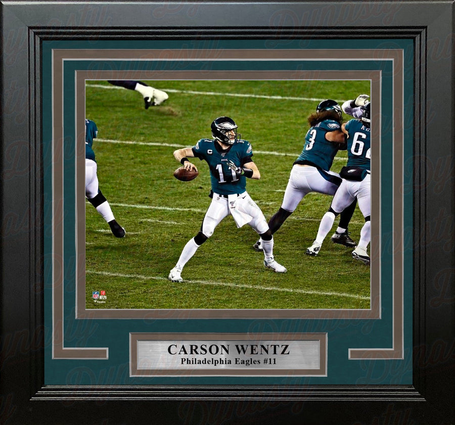 Carson Wentz in Action Philadelphia Eagles 8