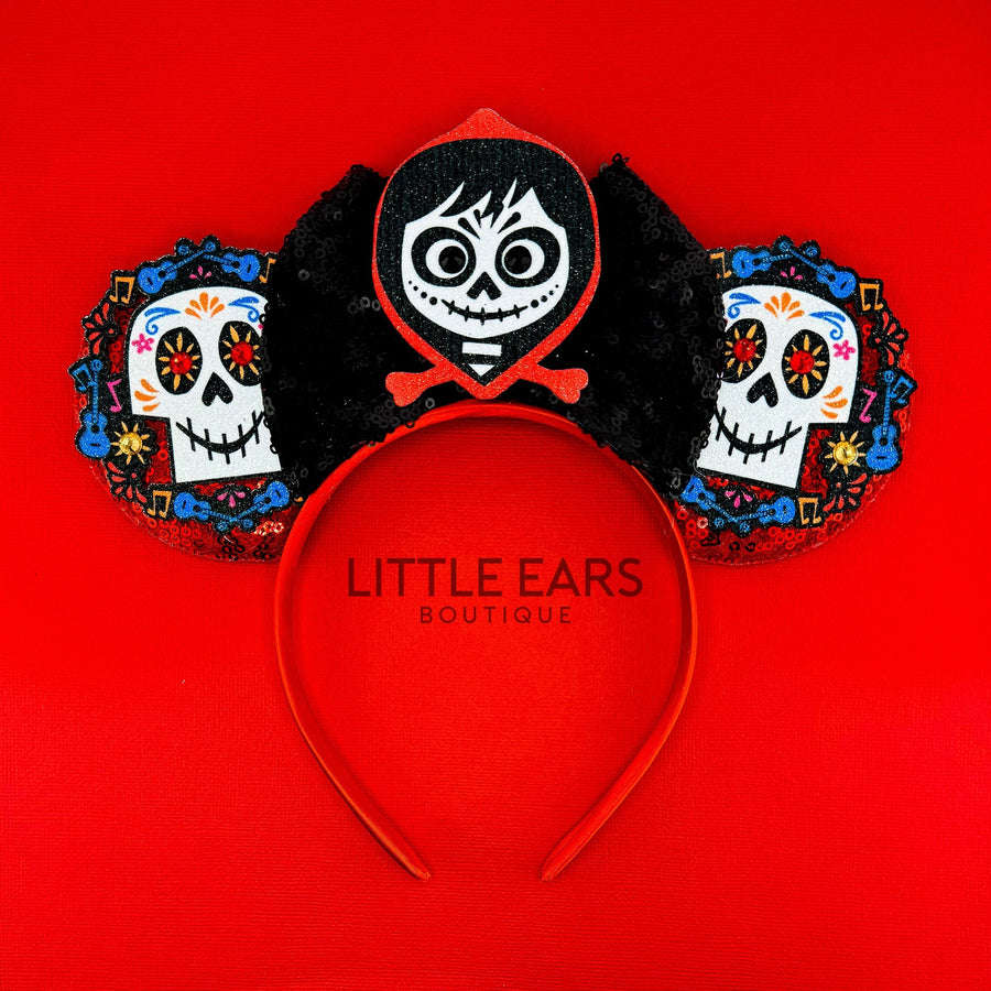 Vibrant Skulls Ears