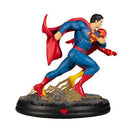 DC Battle Superman vs. The Flash Racing Statue