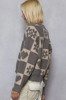 POL V-Neck Heart Pattern Checkered Sweater