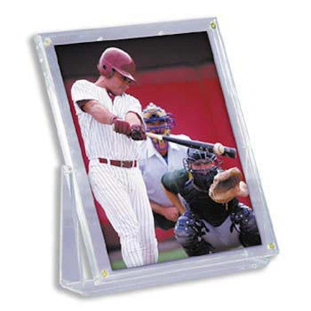 Ultra PRO: Screwdown with Swivel Stand - Lucite (8