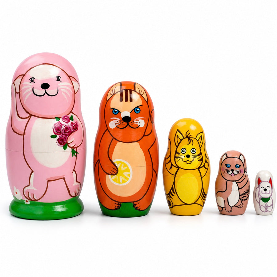 Set of 5 Cats and Kitties Wooden Nesting Figurines 4.25 Inches