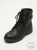 Cliffs by White Mountain women's Kaylor Ankle Boots Black Fabric/8.5