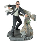 The Matrix Gallery Agent Smith PVC 10-Inch Diorama